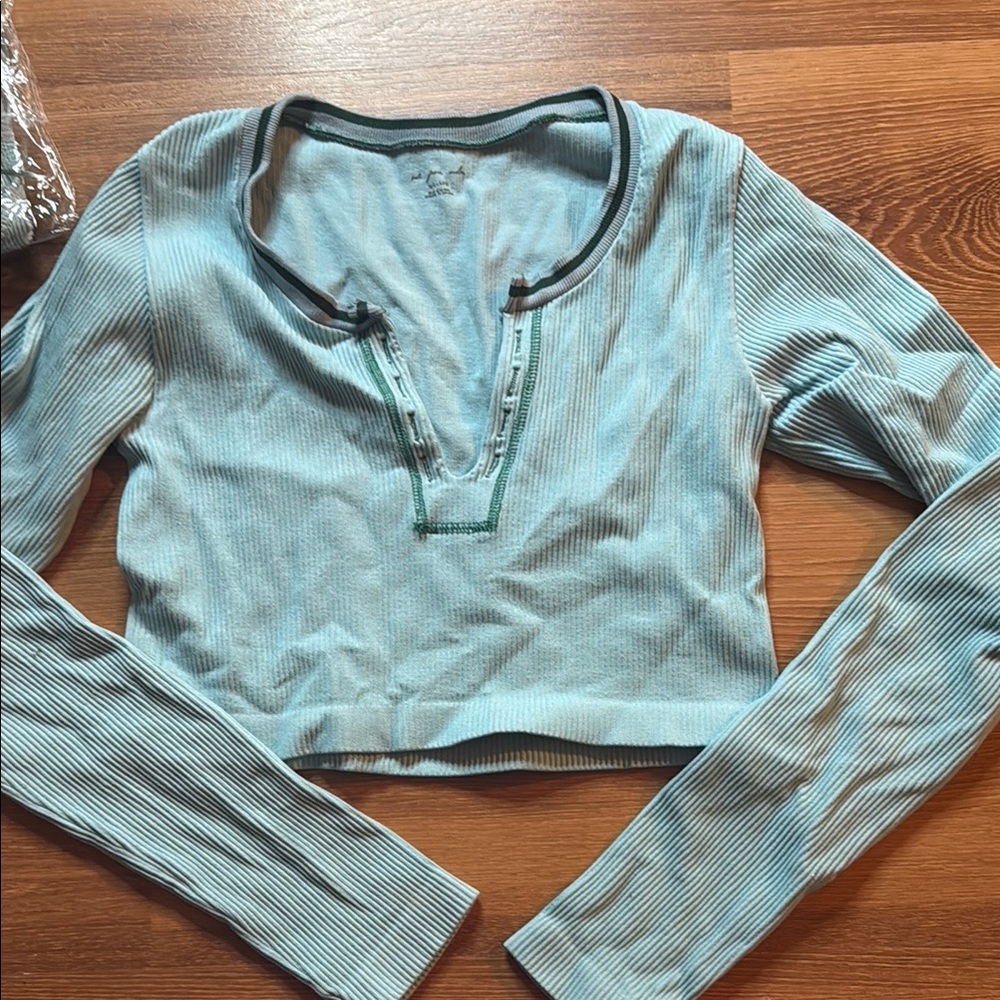 Urban Outfitters Green Long Sleeve Polo Crop Top